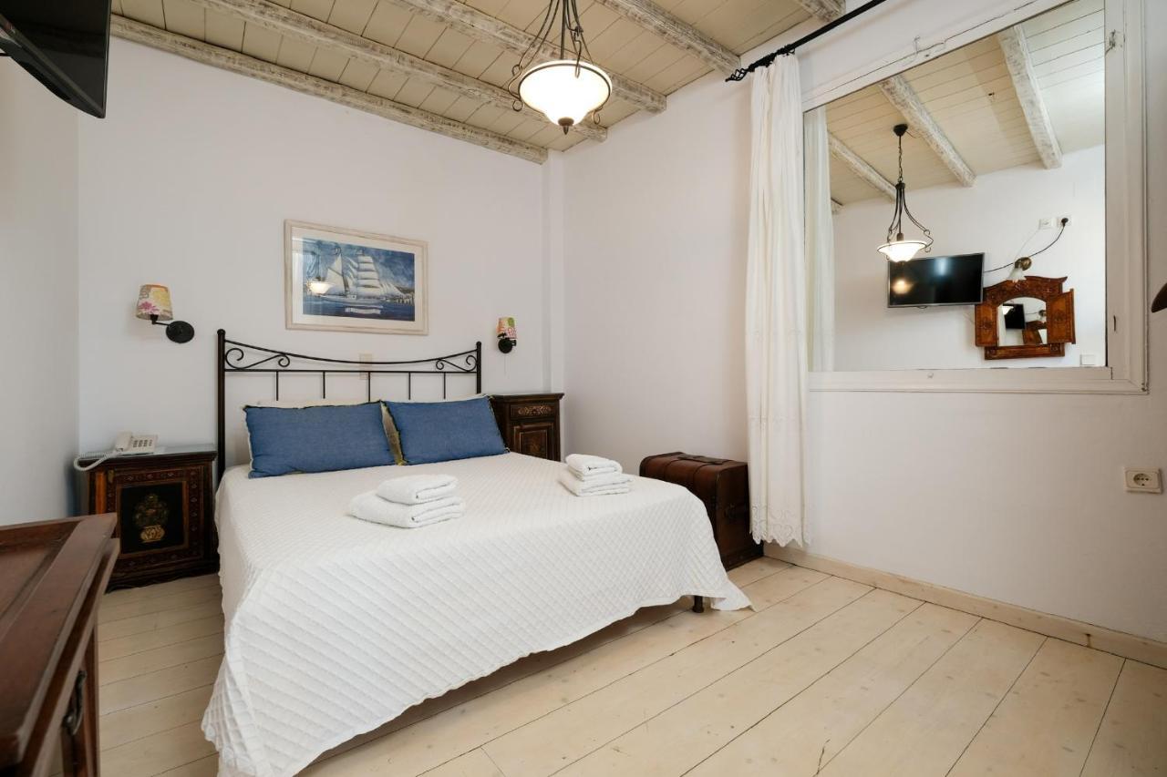 Golden Beach Studios & Suites Tínos Dış mekan fotoğraf